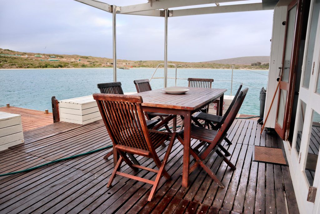 Kraalbaai Luxury Houseboats The Larus Swim Deck